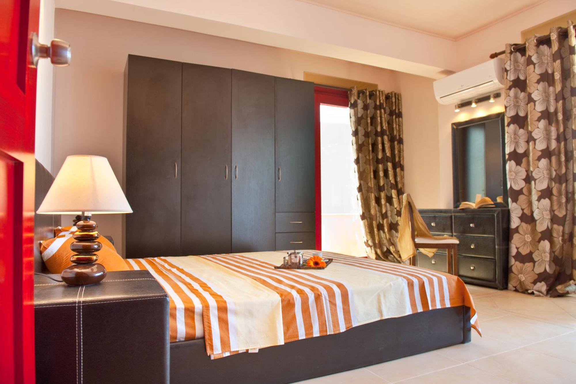 Spilia Bay Villas Pefki Værelse billede